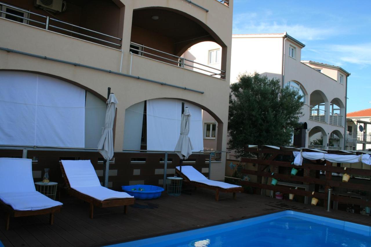 Apartmani Mia Трогир Экстерьер фото