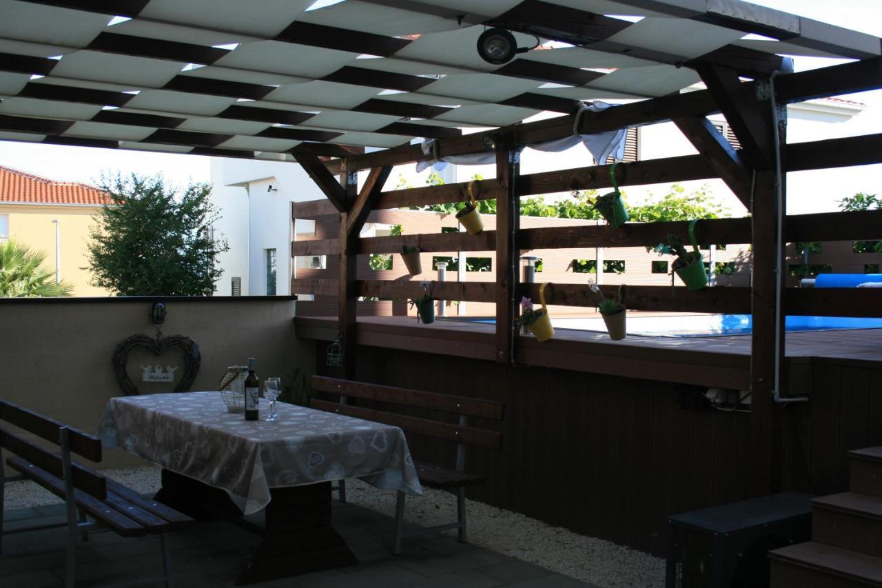Apartmani Mia Трогир Экстерьер фото