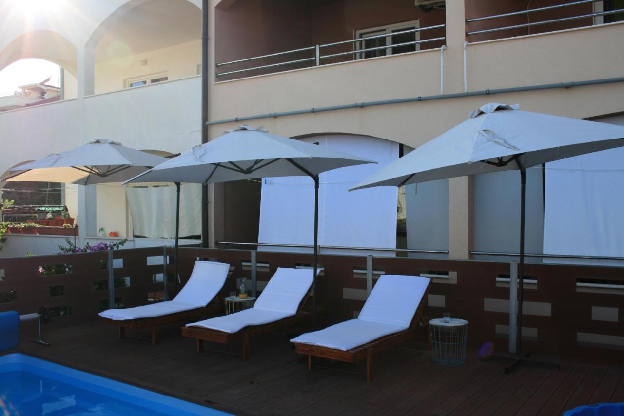 Apartmani Mia Трогир Экстерьер фото