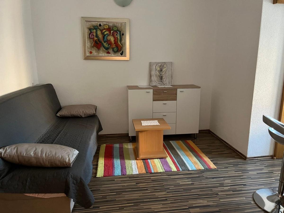 Apartmani Mia Трогир Экстерьер фото