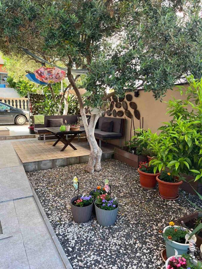 Apartmani Mia Трогир Экстерьер фото