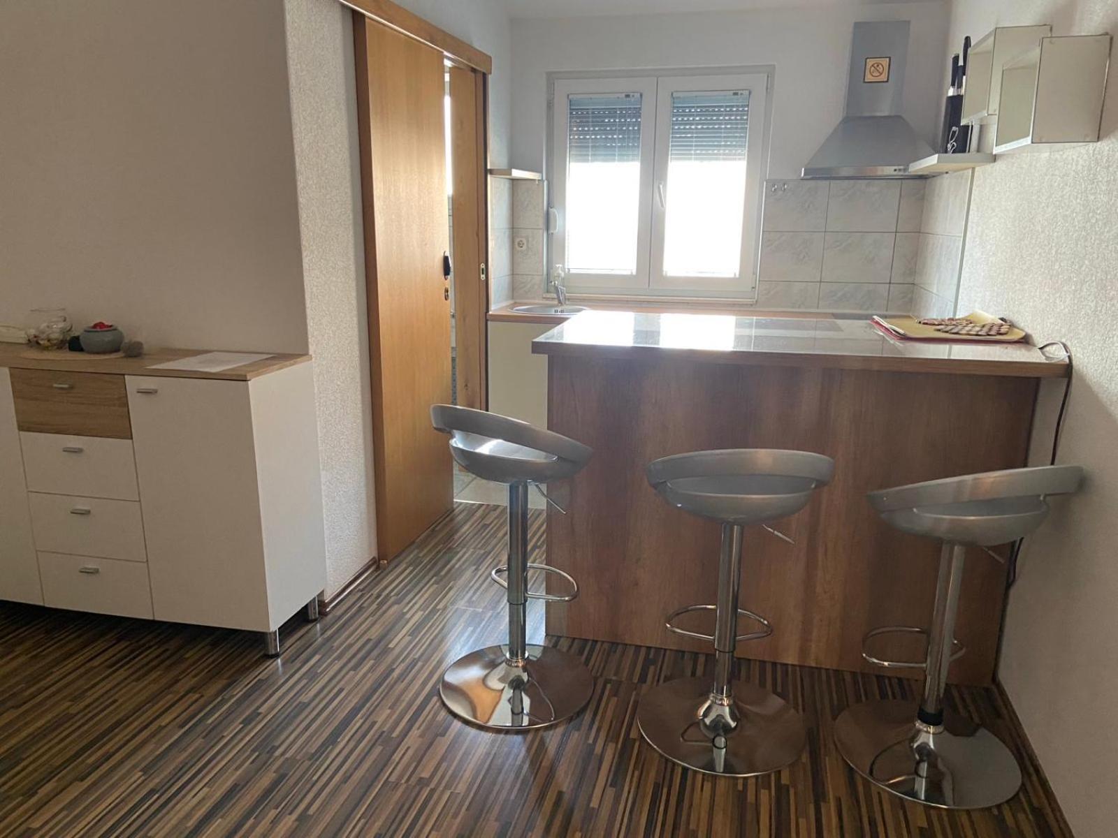 Apartmani Mia Трогир Экстерьер фото