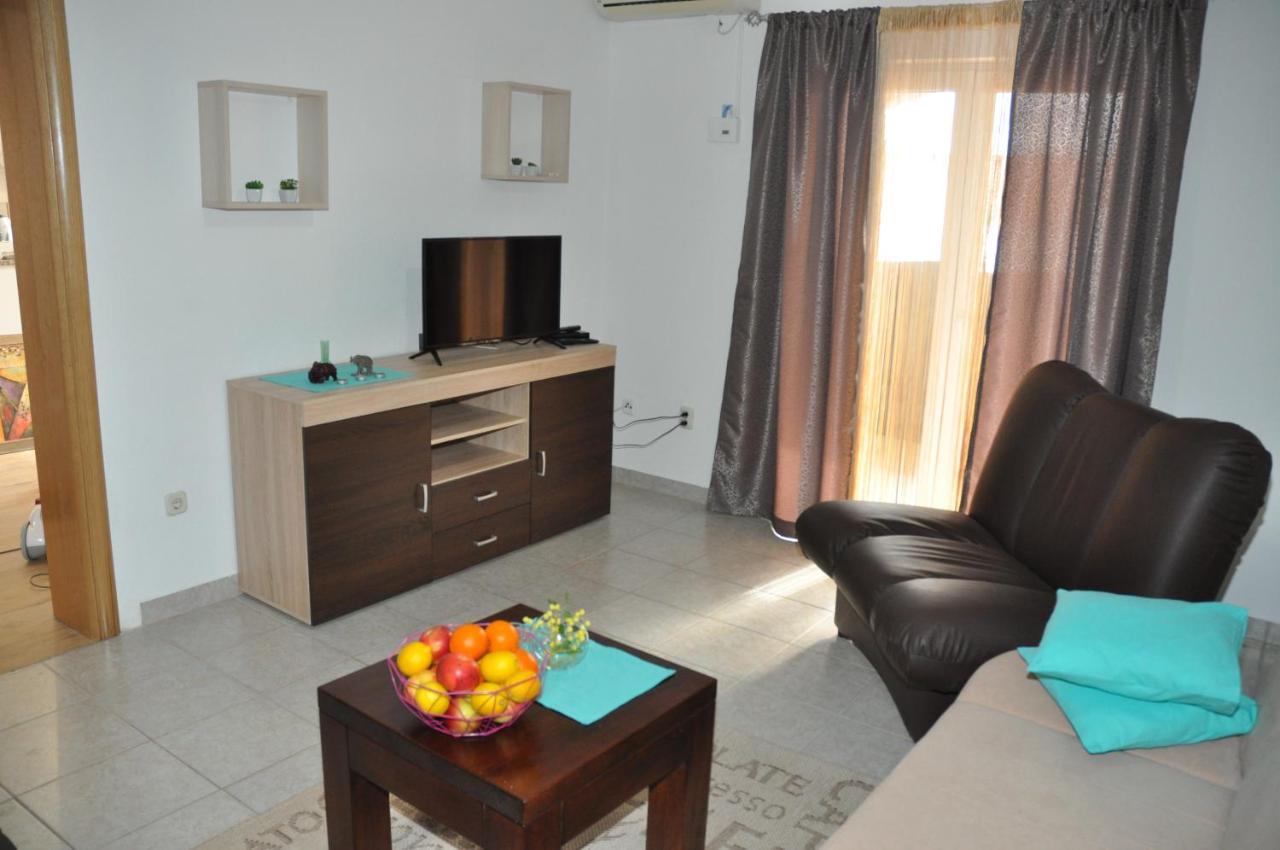 Apartmani Mia Трогир Экстерьер фото